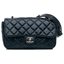 Chanel-Mini solapa rectangular clásica perforada azul Chanel-Azul,Azul oscuro