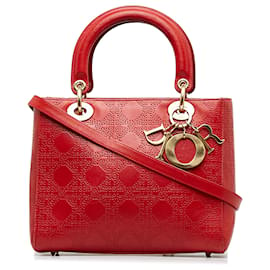 Dior-Dior Cannage em pele de cordeiro vermelha com relevo médio Lady Dior-Vermelho