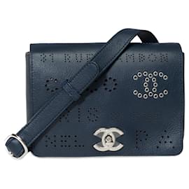 Chanel-Bolsa CHANEL em couro azul - 101611-Azul