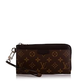 Louis Vuitton-Brown Louis Vuitton Monogram Macassar Zippy Dragonne Clutch Bag-Brown