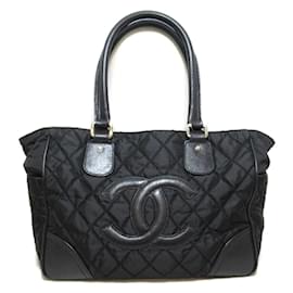 Chanel-CC Matelasse New York Line Tote Bag  A33100-Black