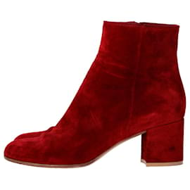 Gianvito Rossi-Gianvito Rossi Ankle Boots in Red Suede -Red