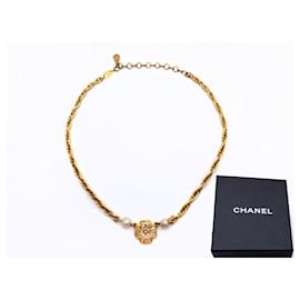Chanel-Chanel Faux Pearl and Clover Flower Adjustable Necklace (or bracelet)-Gold hardware