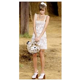 Chanel-Seltener Chanel 10P Runway Beige Weißes Kleid FR 38-Weiß,Beige,Metallisch
