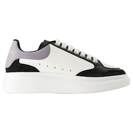 Alexander Mcqueen-Oversized Sneakers - Alexander Mcqueen - Leather - White/Black-White