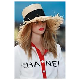 Chanel-NEU 2019 Strickjacke mit Icon-Logo-Mehrfarben