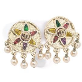 Chanel-Boucles d'oreilles à clips avec fausses perles CC-Doré