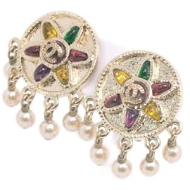 Chanel-Boucles d'oreilles à clips avec fausses perles CC-Doré