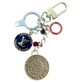 Louis Vuitton-LV bag charm and key ring-Gold hardware
