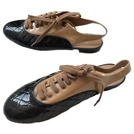 Chanel Bailarinas de Charol Beige Marrón Negro Multicolor
