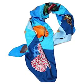 Gucci-Silk scarves-Multiple colors
