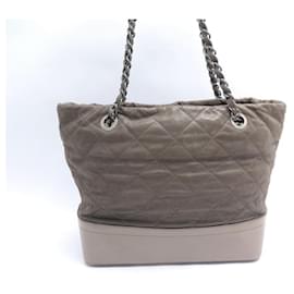 Chanel-CHANEL GABRIELLE HANDBAG IN TAUPE QUILTED IRIDESCENT LEATHER HAND BAG-Taupe