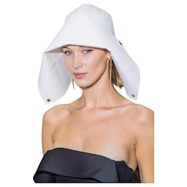 Lanvin-Hüte-Weiß