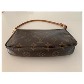 Louis Vuitton-Clutch bags-Dark brown