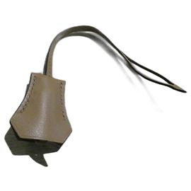 clochette , zipper for new Hermès padlock for Hermès box bag Cream
