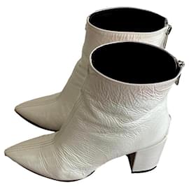 Zadig & Voltaire-Zadig and Voltaire ankle boots-White