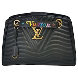 Louis Vuitton-Louis Vuitton New Wave Chain Tote Bag-Black