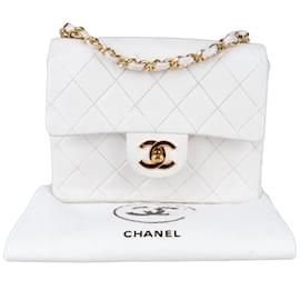 Chanel-Cuir d'agneau matelassé Chanel 24Sac bandoulière K Gold Mini à rabat unique-Blanc