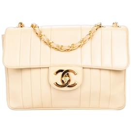 Chanel-Cuir d'agneau matelassé Chanel 24Sac à bandoulière géant à rabat unique K Gold-Beige