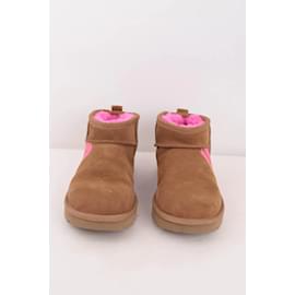 Ugg-Suede boots-Brown