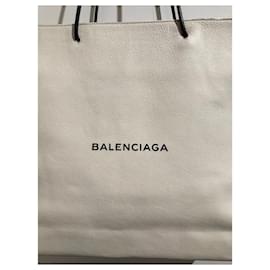 Balenciaga-BALENCIAGA Sacs à main T.  Cuir-Blanc