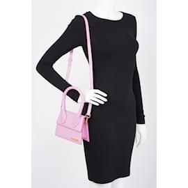 Jacquemus-Jacquemus Le Chiquito Moyen Pink Leather-Pink