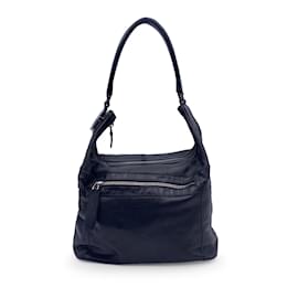 Gucci-Umhängetasche aus schwarzem Leder mit Reißverschlusstasche vorne-Schwarz