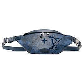 Louis Vuitton-Louis Vuitton Blue Monogram Aquagarden Discovery Bumbag-Blue