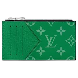 Louis Vuitton-Porte-cartes LV Coin taigarama vert-Vert