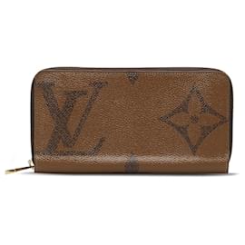 Louis Vuitton-Louis Vuitton Brown Monogram Giant Reverse Zippy Wallet-Brown