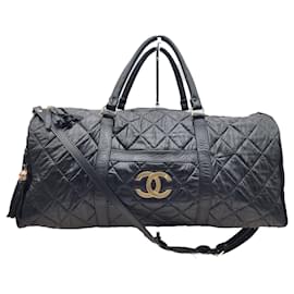 Chanel-Chanel Diamond Quilted Boston Duffle Travel Weekend Bag-Black