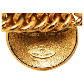 Chanel-Collar con colgante de medallón CC de oro de Chanel-Dorado