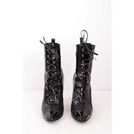 Manolo Blahnik-Leather Lace-up Boots-Black