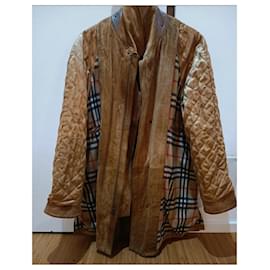 Burberry-Coat 3/4 with separable internal sleeveless-Camel