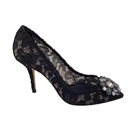Autre Marque-Dolce & Gabbana Zapatos de tacón de encaje con adornos de cristal negros-Negro