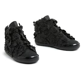 Chanel-Mid high black camelia sneakers eu38-Black