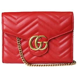 Gucci-Red GG Marmont matelassé mini bag-Red