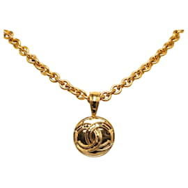 Chanel-Chanel Gold CC Round Pendant Necklace-Golden