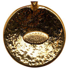 Chanel-Chanel Gold CC Round Pendant Necklace-Golden