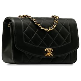 Chanel-Chanel Petit cuir d'agneau noir Diana-Noir