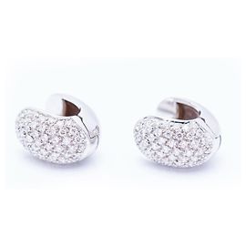 Autre Marque Orecchini in oro bianco e pavé di diamanti Bianco