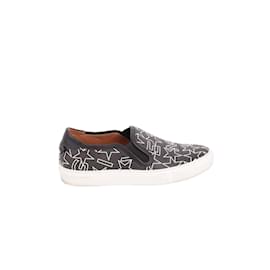 Givenchy Baskets en cuir Noir