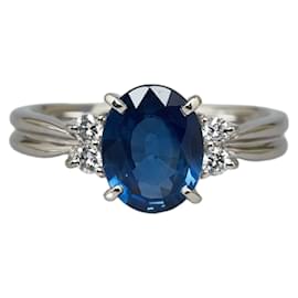 & Other Stories-Bague ovale en platine Pt900 avec saphir de 1,79 ct et diamant de 0,11 ct en excellent état-Argenté