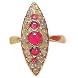 Autre Marque-Alter Ring aus Gelbgold 18 Karat besetzt mit Perlen und roten Gläsern.-Pink,Golden