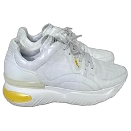 Fendi-Leather sneakers-White