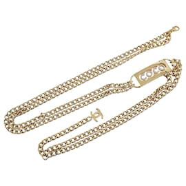 Chanel-Chanel Cinto de elo de corrente com placa de nome Coco com strass dourado-Dourado