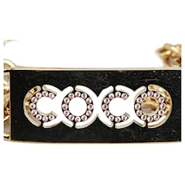 Chanel-Cinturón de eslabones de cadena con placa con nombre Coco y diamantes de imitación dorados de Chanel-Dorado