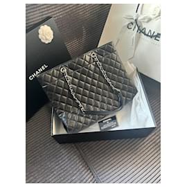 Chanel-CABA GRANDE 30 Clásico-Negro