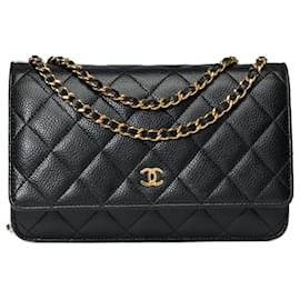 Chanel-Carteira CHANEL em bolsa com corrente em couro preto - 101614-Preto