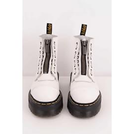 Dr. Martens-Bottes à lacets en cuir-Blanc